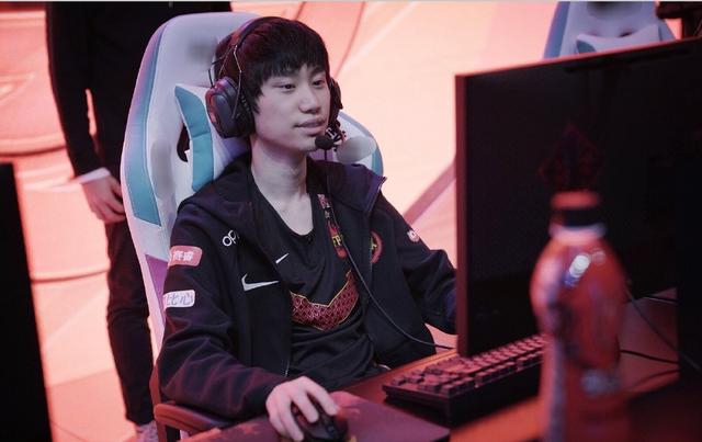 术优势的中 术优势的中